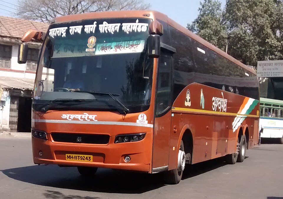 Volvo coach