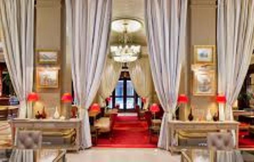 Hotel California Champs-Elysees