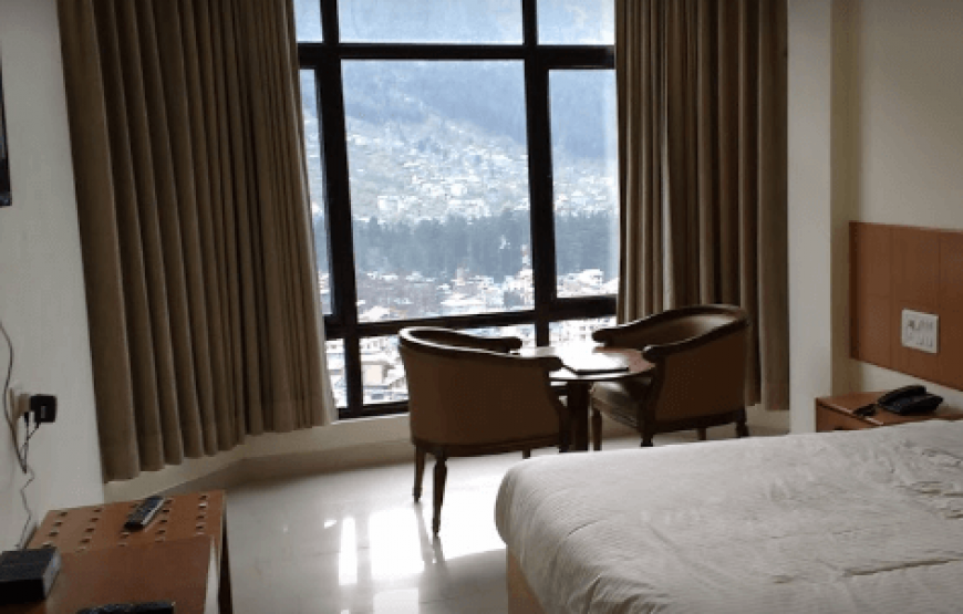 Glacier Resorts Deluxe Room