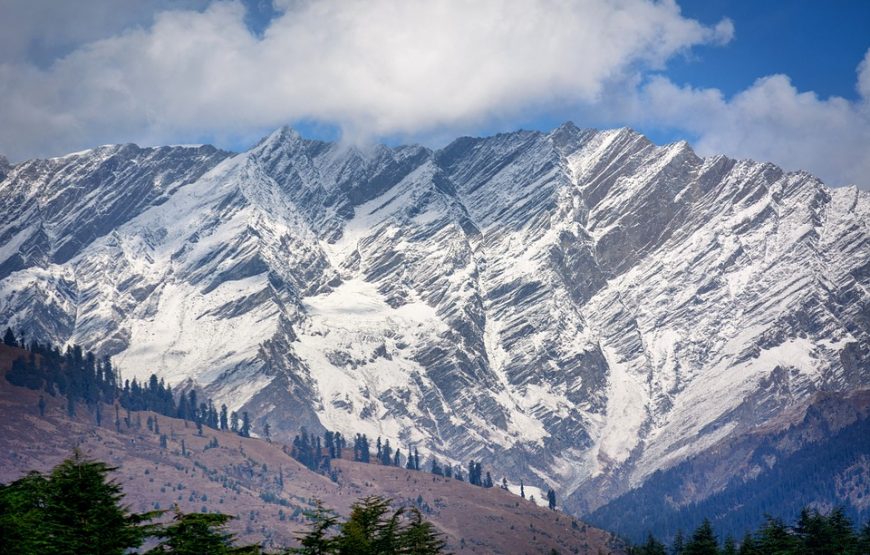 Deluxe Tour Package For Manali From Delhi