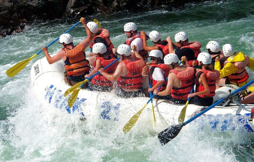 One Day Sightseeing and Rafting Adventure In Manali