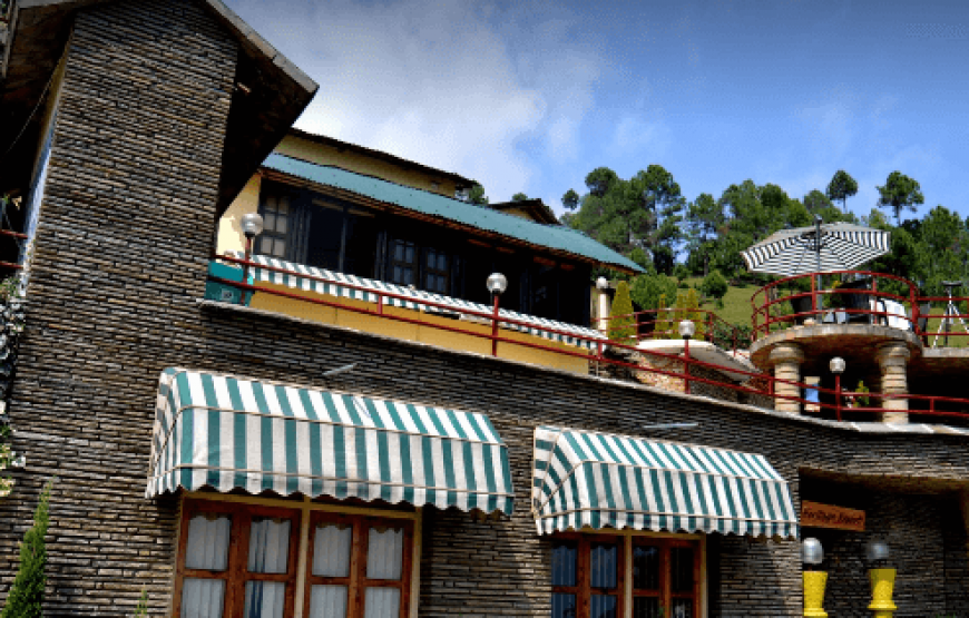 Mussoorie,Nainital,Kausani Luxury Tour Package From Delhi