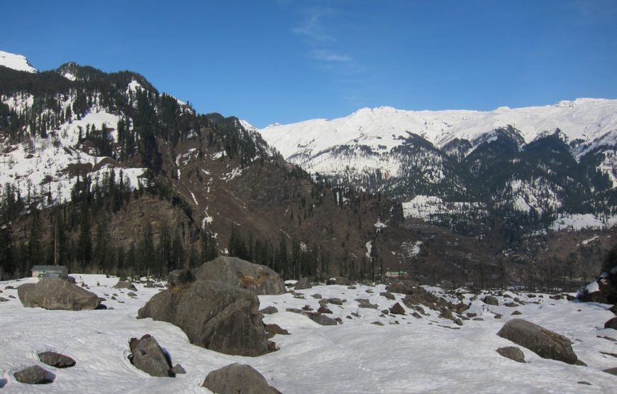 Solang Valley Skiing in manali