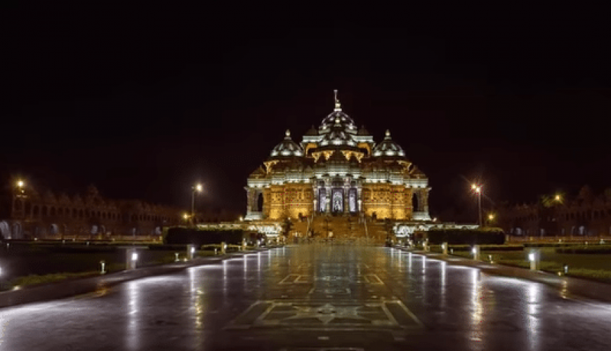 Night View of Akshardham Temple