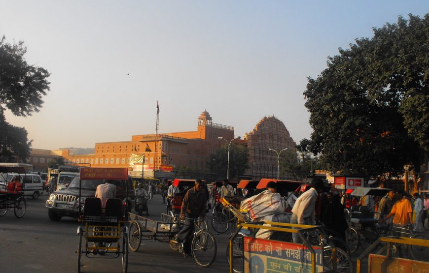 Rickshaw City Tour In Jaipur