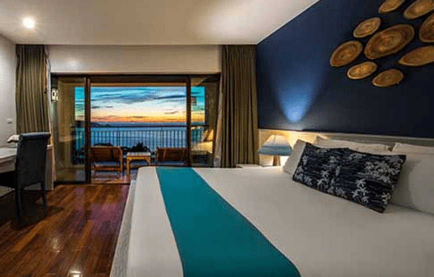 Centara Blue Marine Premium Deluxe Ocean Facing Room