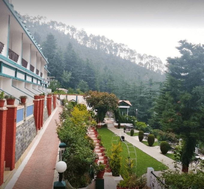 Krishna Mount View Mountain Resort in Kausani